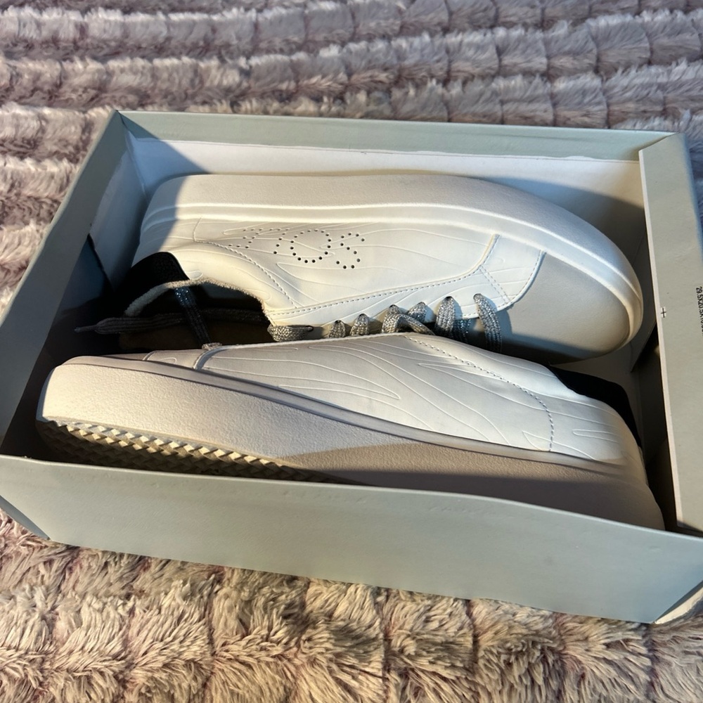 Sole Society Women Sneakers size 8.5